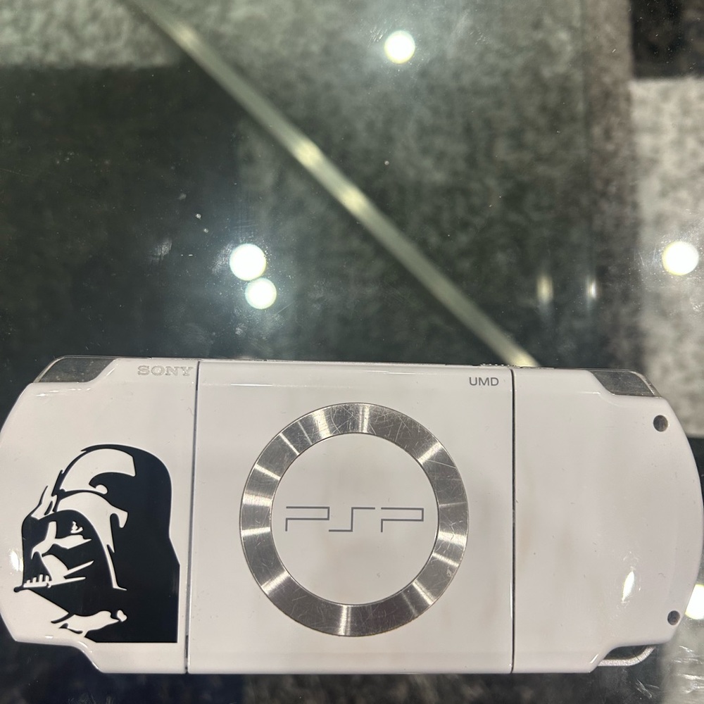 PSP. No battery to test.